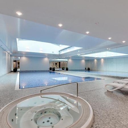 Waterlane Riverside Spa, Pool & Gym By Downtown Apartments Гданск Екстериор снимка