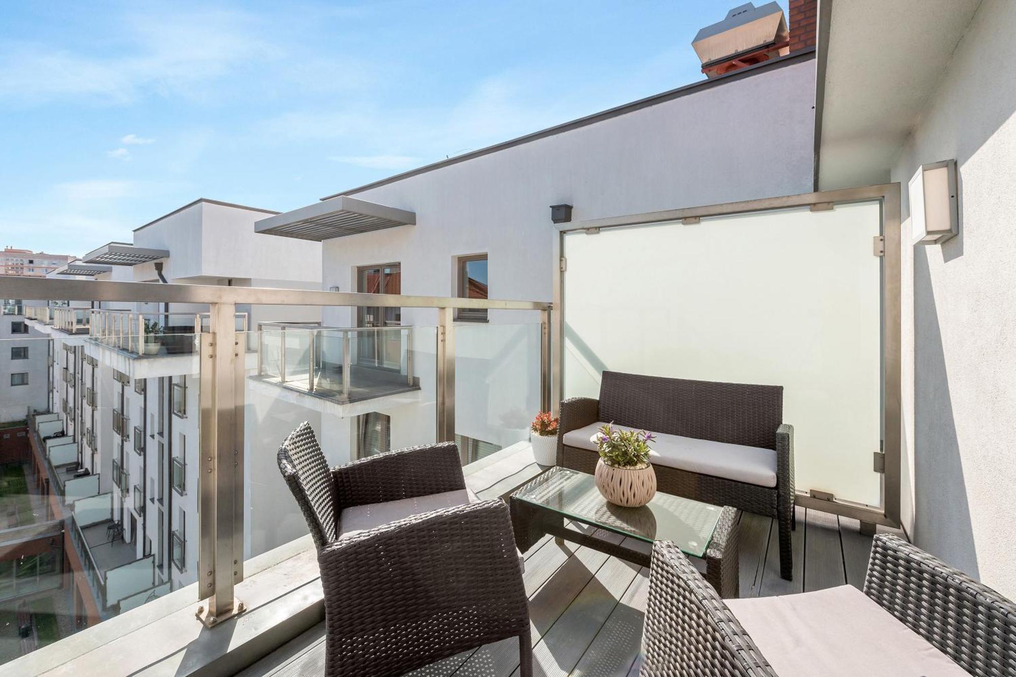 Waterlane Riverside Spa, Pool & Gym By Downtown Apartments Гданск Стая снимка