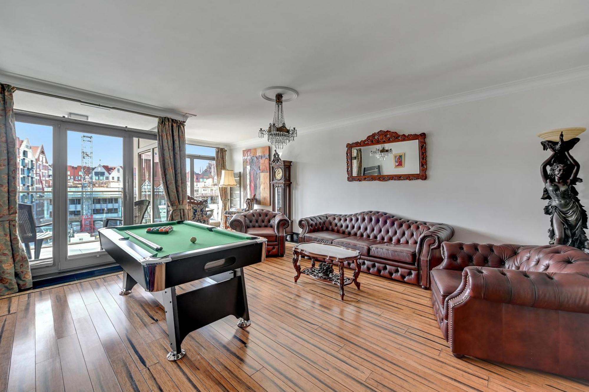 Waterlane Riverside Spa, Pool & Gym By Downtown Apartments Гданск Екстериор снимка