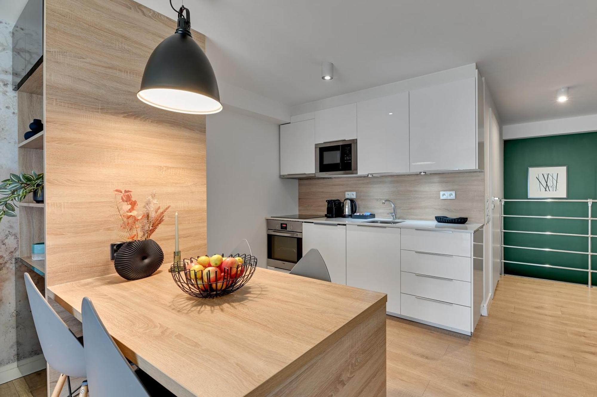 Waterlane Riverside Spa, Pool & Gym By Downtown Apartments Гданск Стая снимка